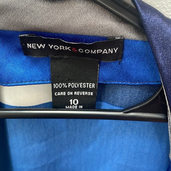 NEW YORK & COMPANY, Size - 10 - Picture 3 of 4